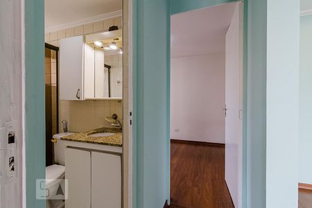 Corredor de apartamento para alugar com 2 quartos, 52m² em Jardim Vergueiro (sacomã), São Paulo