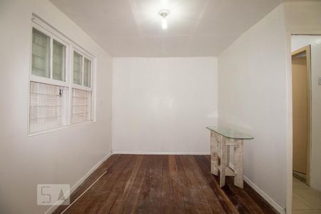 Sala de casa para alugar com 2 quartos, 90m² em Jardim Carvalho, Porto Alegre