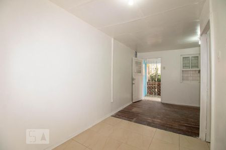 Sala de casa para alugar com 2 quartos, 90m² em Jardim Carvalho, Porto Alegre
