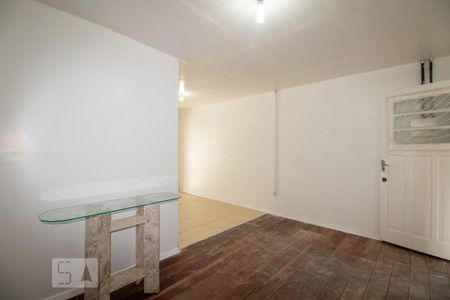 Sala de casa para alugar com 2 quartos, 90m² em Jardim Carvalho, Porto Alegre