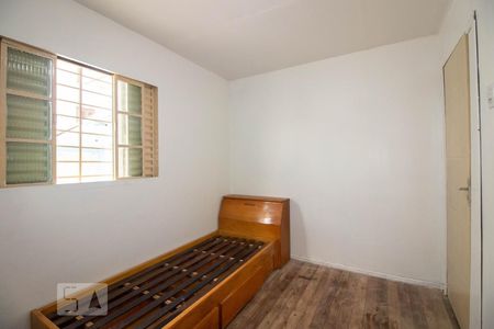 Quarto 1 de casa para alugar com 2 quartos, 90m² em Jardim Carvalho, Porto Alegre