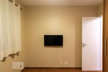 Apartamento para alugar com 70m², 2 quartos e 1 vaga Apartamento para alugar com 70m², 2 quartos e 1 vagaQuarto 1