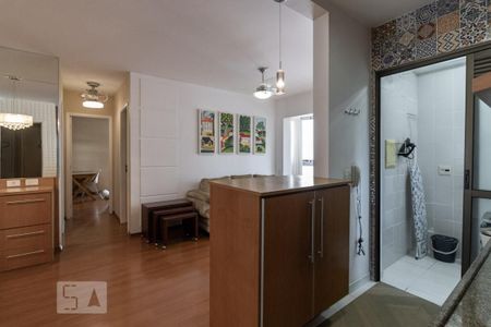 Apartamento para alugar com 70m², 2 quartos e 1 vaga Apartamento para alugar com 70m², 2 quartos e 1 vagaCozinha