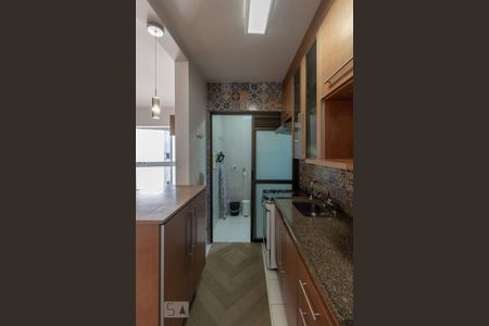 Apartamento para alugar com 70m², 2 quartos e 1 vaga Apartamento para alugar com 70m², 2 quartos e 1 vagaCozinha