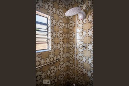 Casa à venda com 360m², 4 quartos e 3 vagas Casa à venda com 360m², 4 quartos e 3 vagasBanheiro 2 - Chuveiro