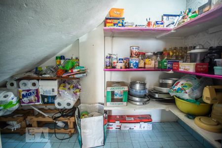 Casa à venda com 360m², 4 quartos e 3 vagas Casa à venda com 360m², 4 quartos e 3 vagasDispensa