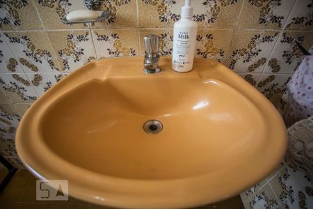 Casa à venda com 360m², 4 quartos e 3 vagas Casa à venda com 360m², 4 quartos e 3 vagasBanheiro 2 - Torneira