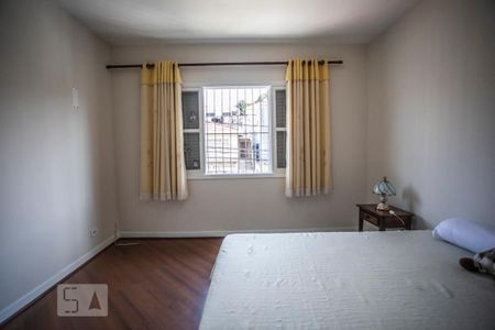 Casa à venda com 360m², 4 quartos e 3 vagas Casa à venda com 360m², 4 quartos e 3 vagasQuarto 2
