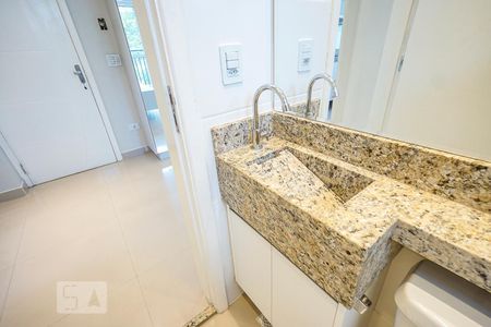 Apartamento para alugar com 37m², 1 quarto e 1 vagaPia