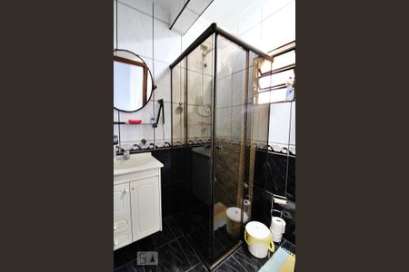 Casa à venda com 200m², 3 quartos e 1 vagaBanheiro do Quarto 3 - Suíte