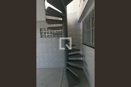 Casa à venda com 129m², 3 quartos e 2 vagasGaragem