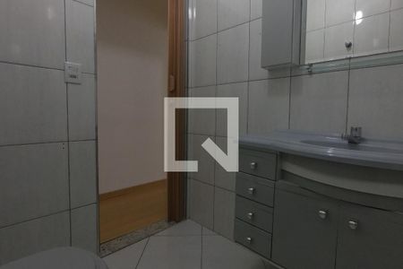 Casa à venda com 129m², 3 quartos e 2 vagasBanheiro
