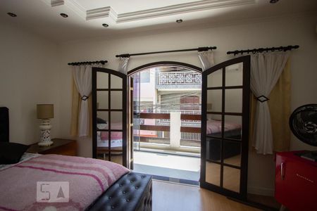 Varanda da suíte 1 de casa para alugar com 2 quartos, 225m² em Vila Quintino, Carapicuíba