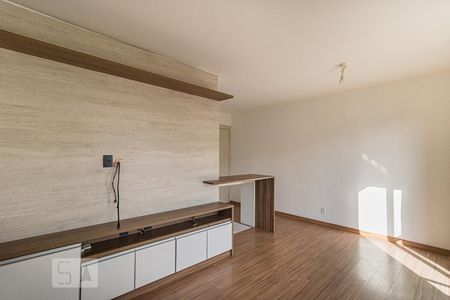 Sala de apartamento para alugar com 3 quartos, 62m² em Humaitá, Porto Alegre