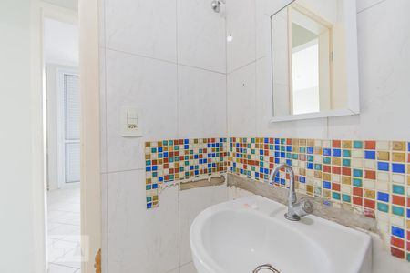 Apartamento à venda com 78m², 3 quartos e 1 vaga Apartamento à venda com 78m², 3 quartos e 1 vagaBanheiro Social
