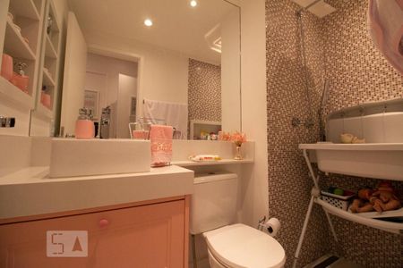 Apartamento à venda com 117m², 3 quartos e 2 vagasBanheiro Suíte 1