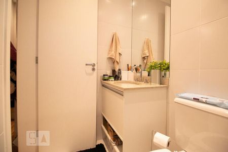 Apartamento à venda com 117m², 3 quartos e 2 vagasBanheiro Suíte 2