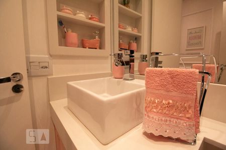 Apartamento à venda com 117m², 3 quartos e 2 vagasBanheiro Suíte 1