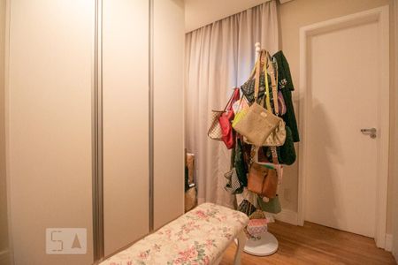 Apartamento à venda com 117m², 3 quartos e 2 vagasSuíte 2