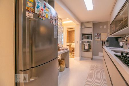 Apartamento à venda com 117m², 3 quartos e 2 vagasCozinha