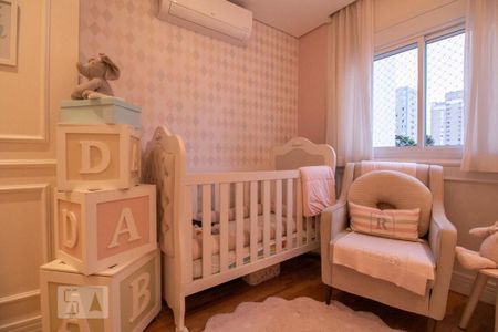 Apartamento à venda com 117m², 3 quartos e 2 vagasSuíte 1