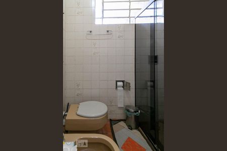 Casa à venda com 410m², 3 quartos e 4 vagas Casa à venda com 410m², 3 quartos e 4 vagasBanheiro da Suíte