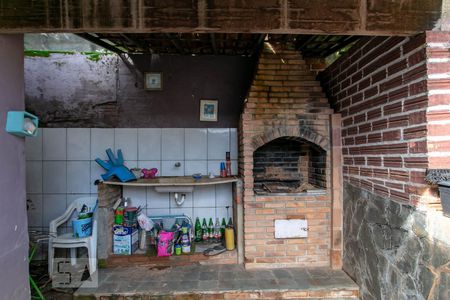 Casa à venda com 410m², 3 quartos e 4 vagas Casa à venda com 410m², 3 quartos e 4 vagasChurrasqueira