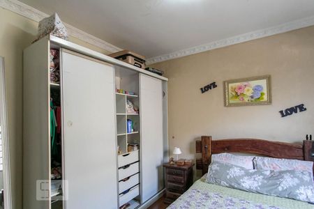 Casa à venda com 410m², 3 quartos e 4 vagas Casa à venda com 410m², 3 quartos e 4 vagasQuarto Suite