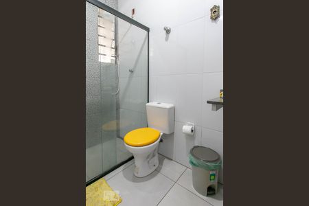 Casa à venda com 410m², 3 quartos e 4 vagas Casa à venda com 410m², 3 quartos e 4 vagasBanheiro Social