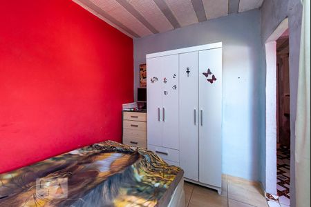 Casa à venda com 100m², 5 quartos e 2 vagas Casa à venda com 100m², 5 quartos e 2 vagasQuarto 2