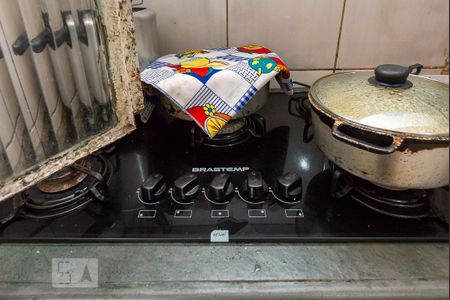 Casa à venda com 100m², 5 quartos e 2 vagas Casa à venda com 100m², 5 quartos e 2 vagasCozinha - Cooktop