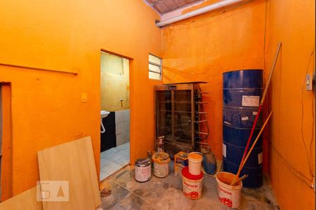 Casa à venda com 100m², 5 quartos e 2 vagas Casa à venda com 100m², 5 quartos e 2 vagasSala Externa