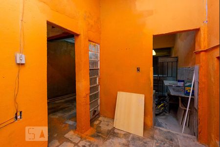 Casa à venda com 100m², 5 quartos e 2 vagas Casa à venda com 100m², 5 quartos e 2 vagasSala Externa