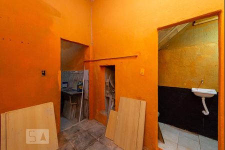 Casa à venda com 100m², 5 quartos e 2 vagas Casa à venda com 100m², 5 quartos e 2 vagasSala Externa