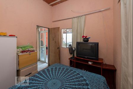 Casa à venda com 100m², 5 quartos e 2 vagas Casa à venda com 100m², 5 quartos e 2 vagasQuarto 1