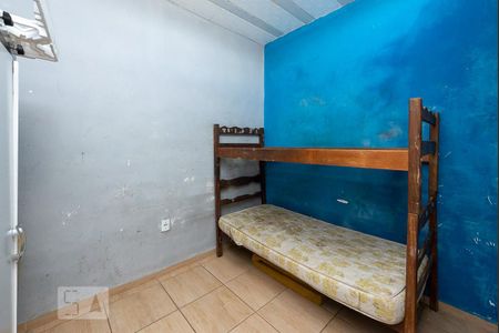 Casa à venda com 100m², 5 quartos e 2 vagas Casa à venda com 100m², 5 quartos e 2 vagasQuarto 3