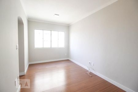 Sala de apartamento para alugar com 2 quartos, 54m² em Parque Maria Domitila, São Paulo
