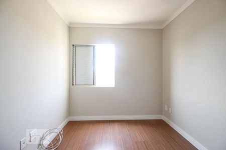 Quarto 1 de apartamento para alugar com 2 quartos, 54m² em Parque Maria Domitila, São Paulo