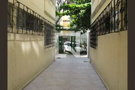 Apartamento à venda com 66m², 3 quartos e 1 vaga Apartamento à venda com 66m², 3 quartos e 1 vagaFachada