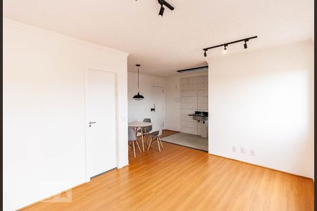 Sala/Quarto de kitnet/studio para alugar com 1 quarto, 32m² em Vila Prudente, São Paulo