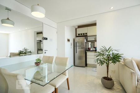 Apartamento à venda com 60m², 2 quartos e 1 vagaSala