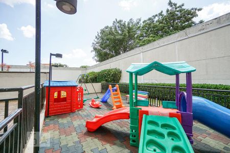 Apartamento à venda com 60m², 2 quartos e 1 vagaPlayground