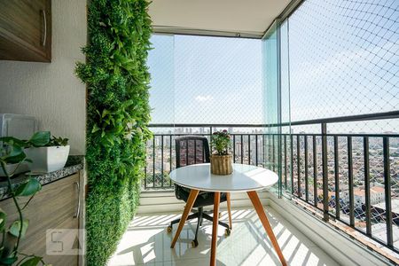 Apartamento à venda com 60m², 2 quartos e 1 vagaVaranda