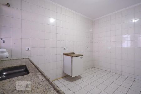 Casa à venda com 80m², 2 quartos e 2 vagasCozinha