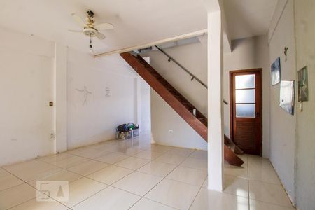 Sala de casa à venda com 3 quartos, 200m² em Hípica, Porto Alegre