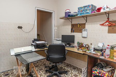 Casa à venda com 231m², 4 quartos e 3 vagasQuarto de Serviço