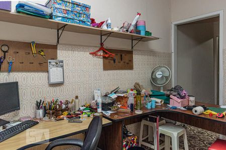 Casa à venda com 231m², 4 quartos e 3 vagasQuarto de Serviço