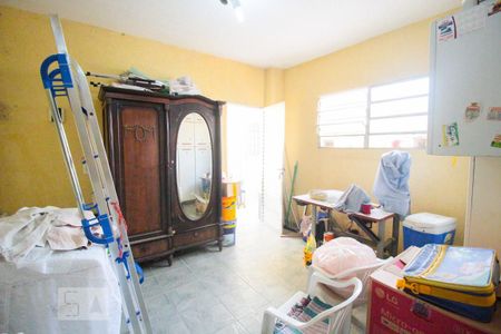 Casa à venda com 100m², 3 quartos e 6 vagas Casa à venda com 100m², 3 quartos e 6 vagasÁrea de serviço