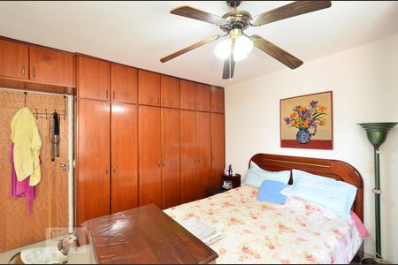 Apartamento à venda com 139m², 5 quartos e 2 vagasSuíte 2