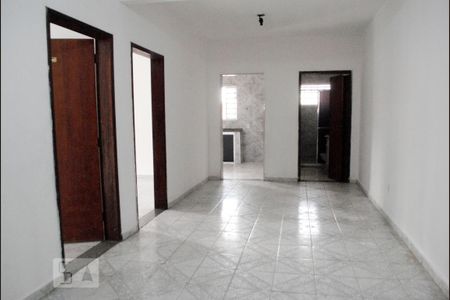 Casa para alugar com 125m², 2 quartos e 2 vagasSala